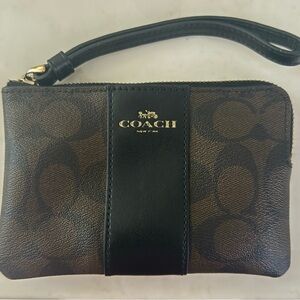 Coach wristlet/wallet